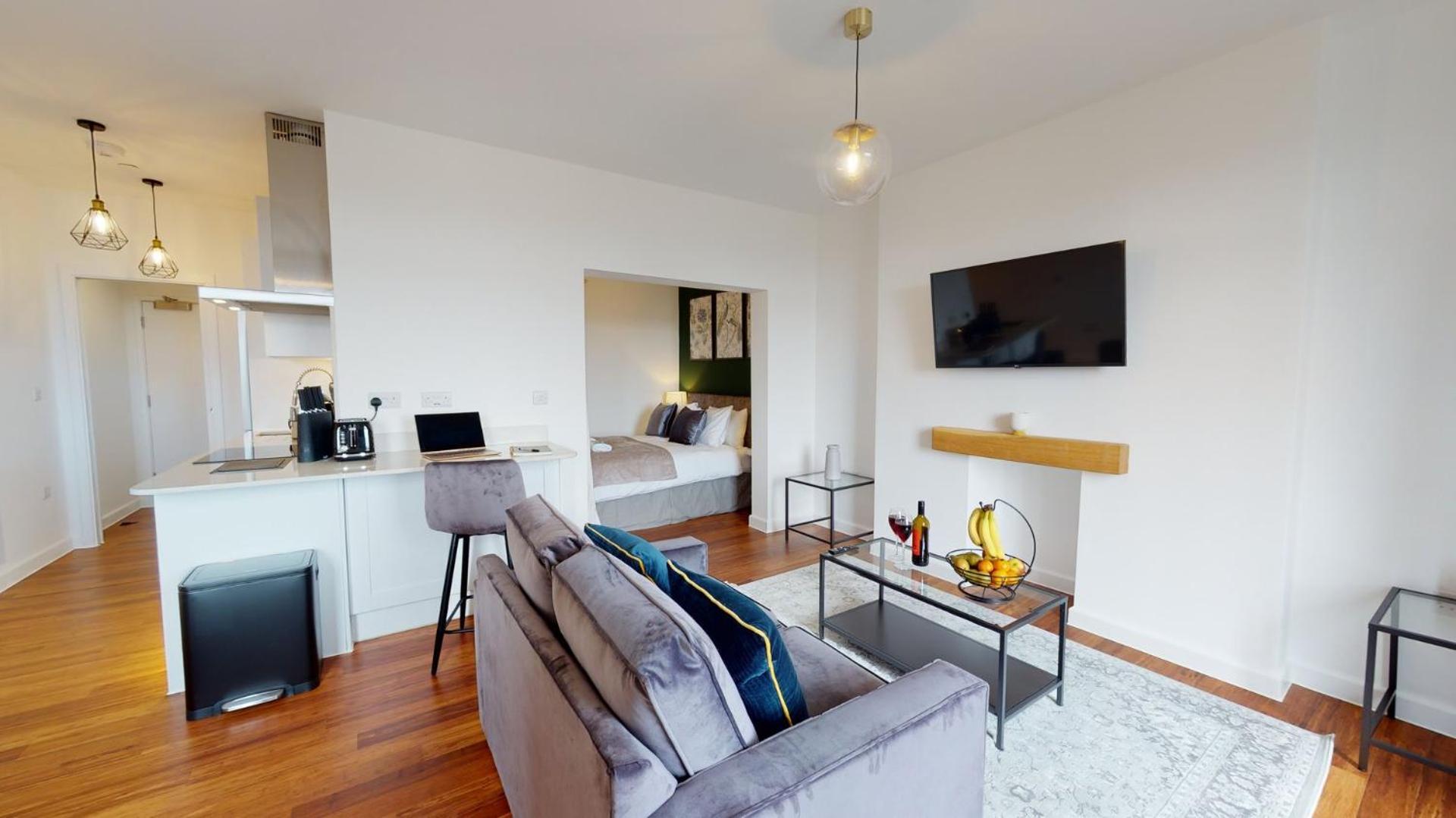 Studio Apartment With 65" Smart Tv Newport  Dış mekan fotoğraf
